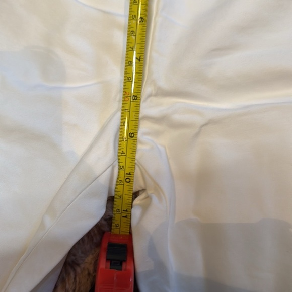 Nic + Zoe White Cropped Pants size 4 - Picture 13 of 15